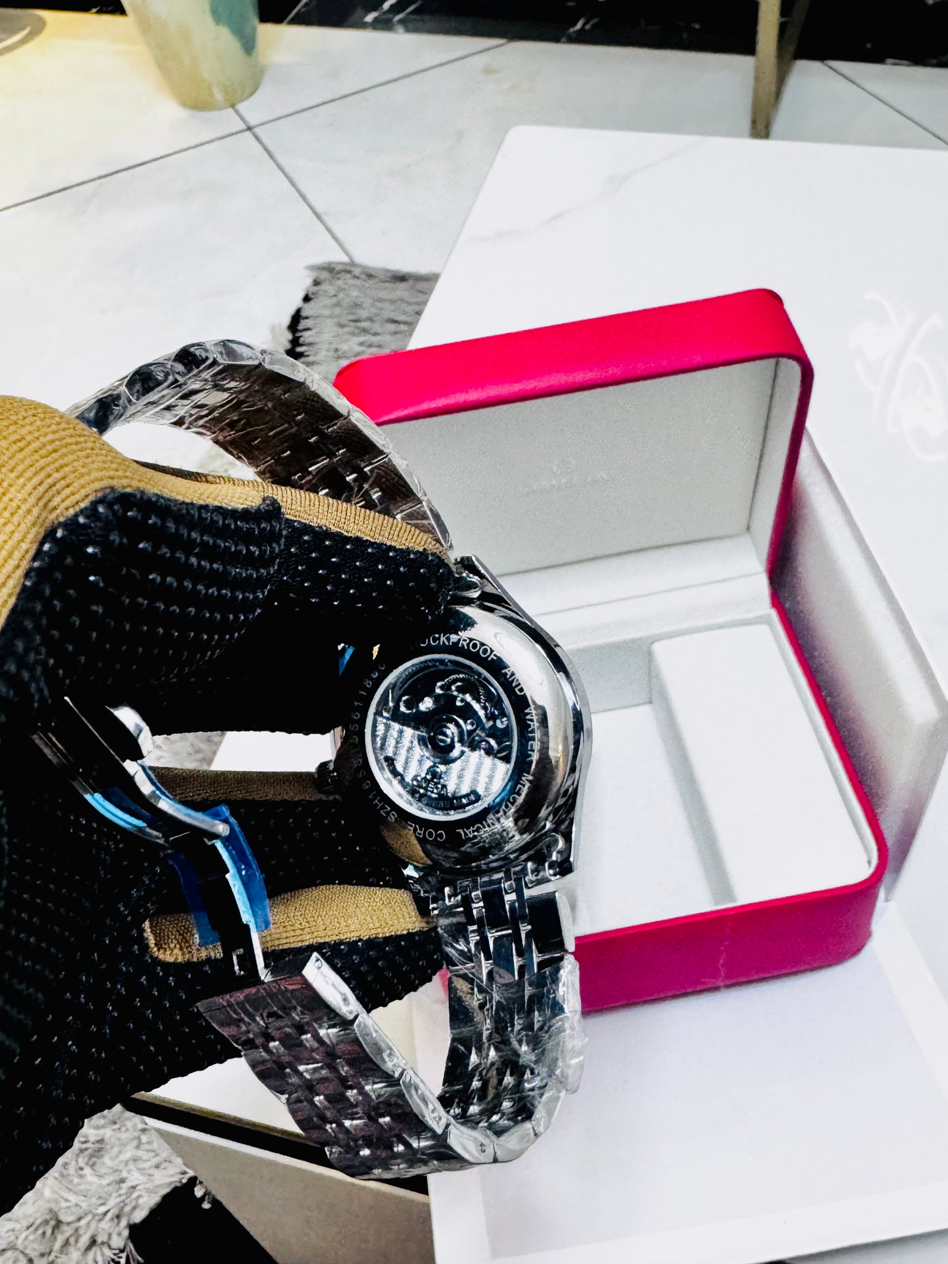 L'Omega De Ville Prestige disponible à Douala