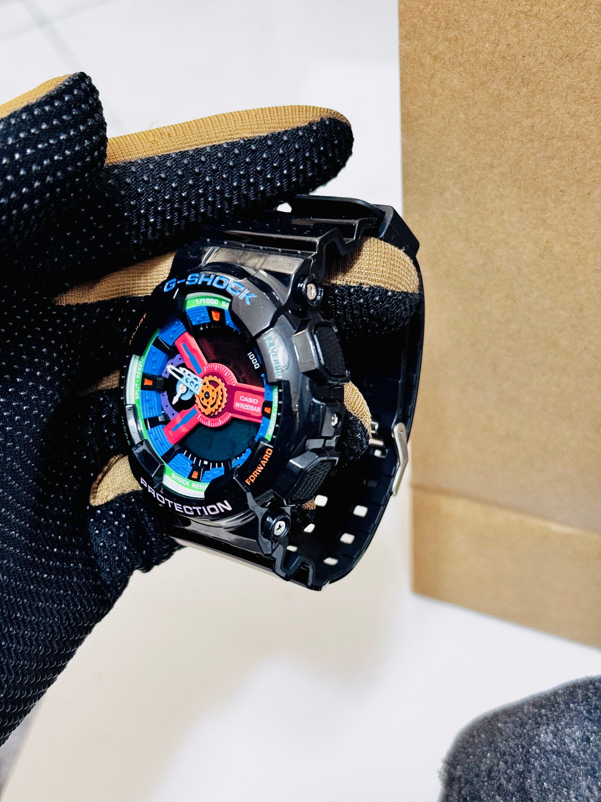G-SHOCK 110 SERIES GM-110 disponible à Douala