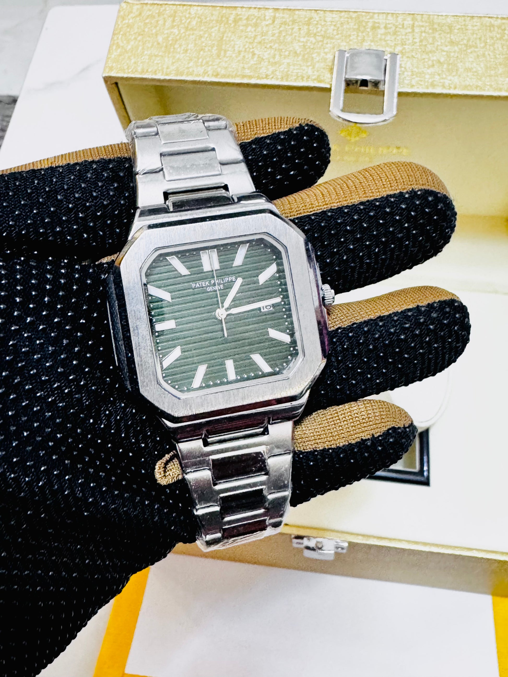 PATEK PHILIPPE WATCH CUBITUS GREEN DIAL AVAILABLE DOUALA