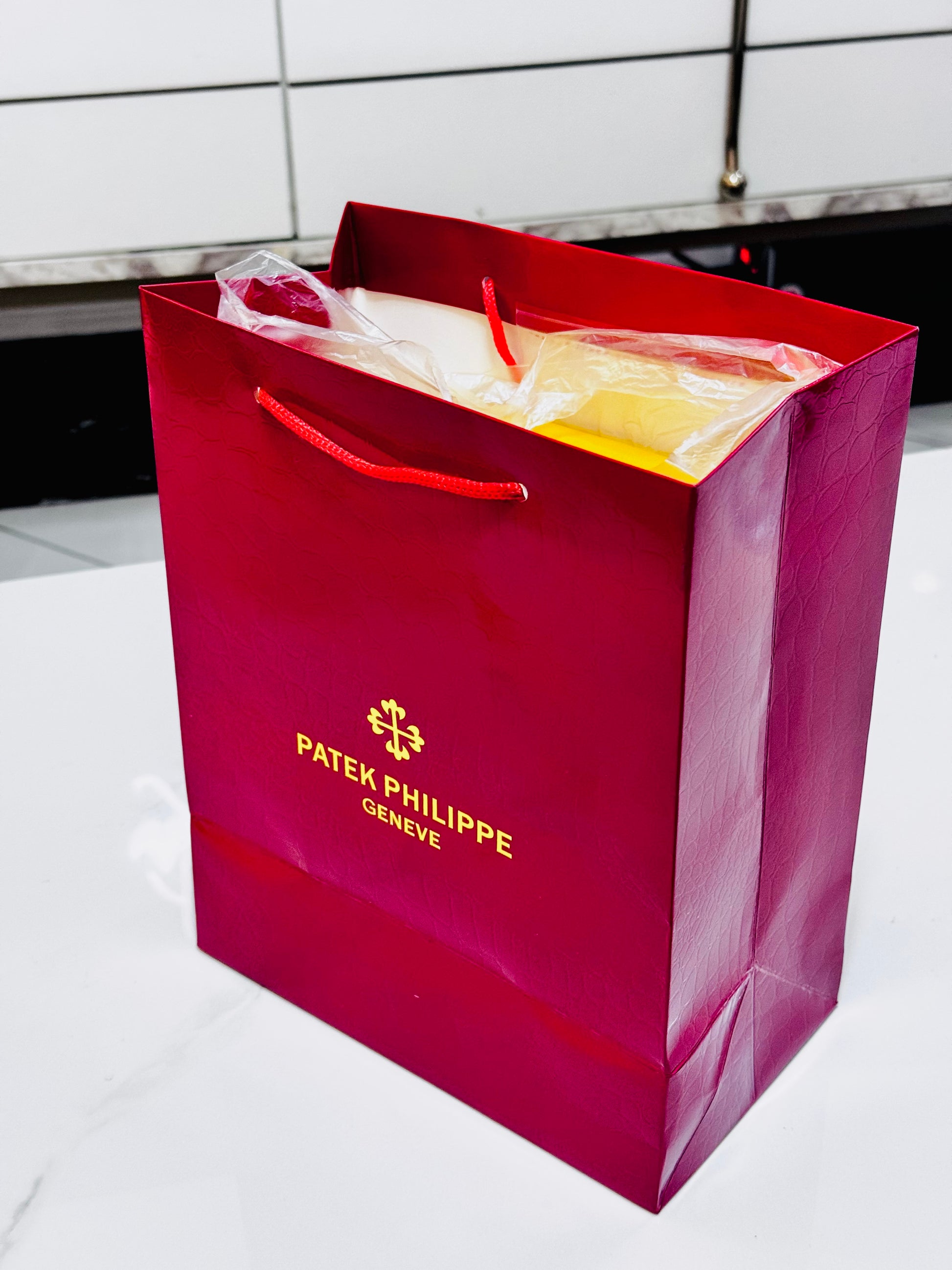 PATEK PHILIPPE CUBITUS CHAMPAGNE DIAL DISPONIBLE DOUALA